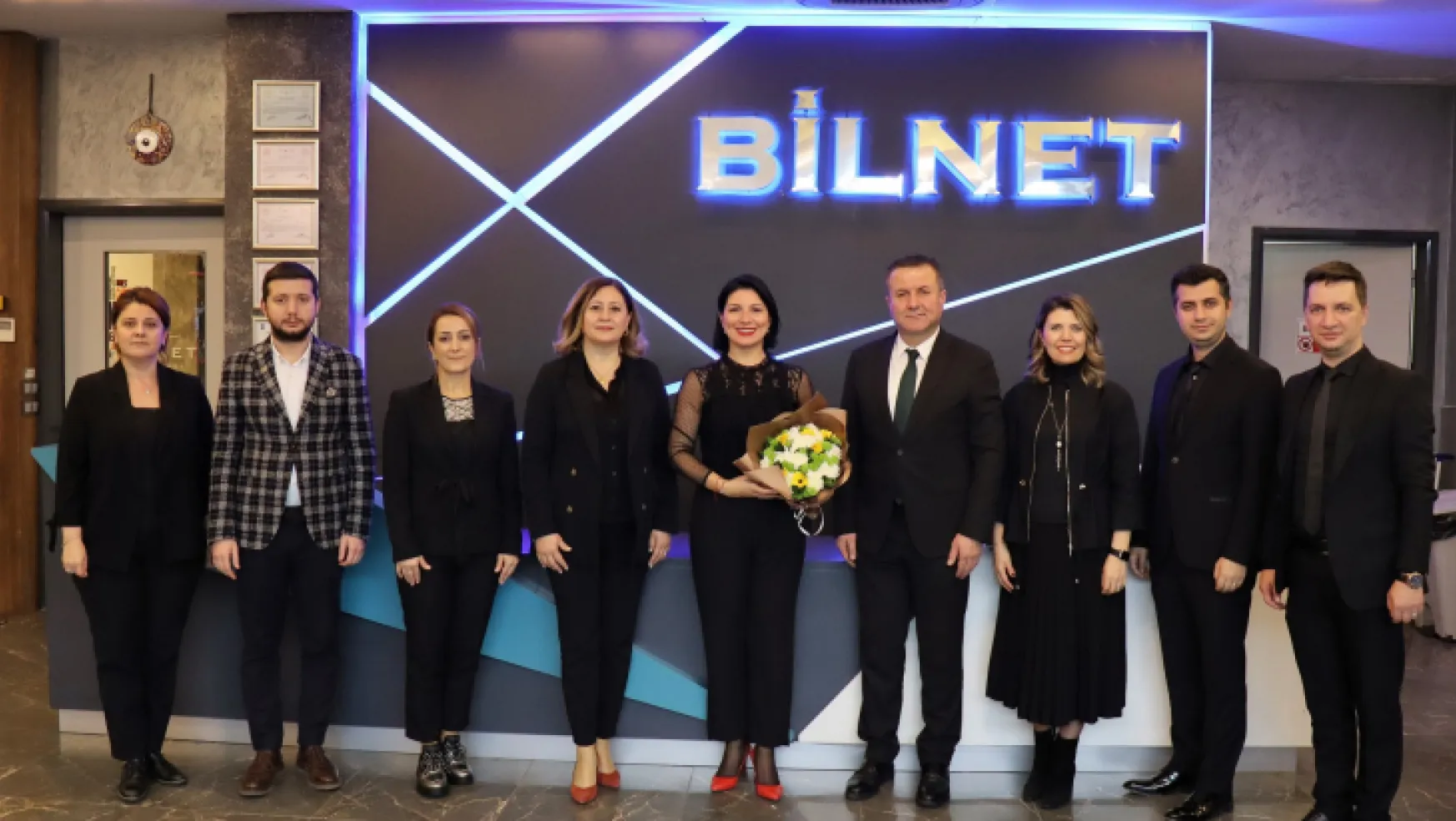 Kocaeli Bilnet, Atatürk'ü Pınar Ayhan'dan dinledi