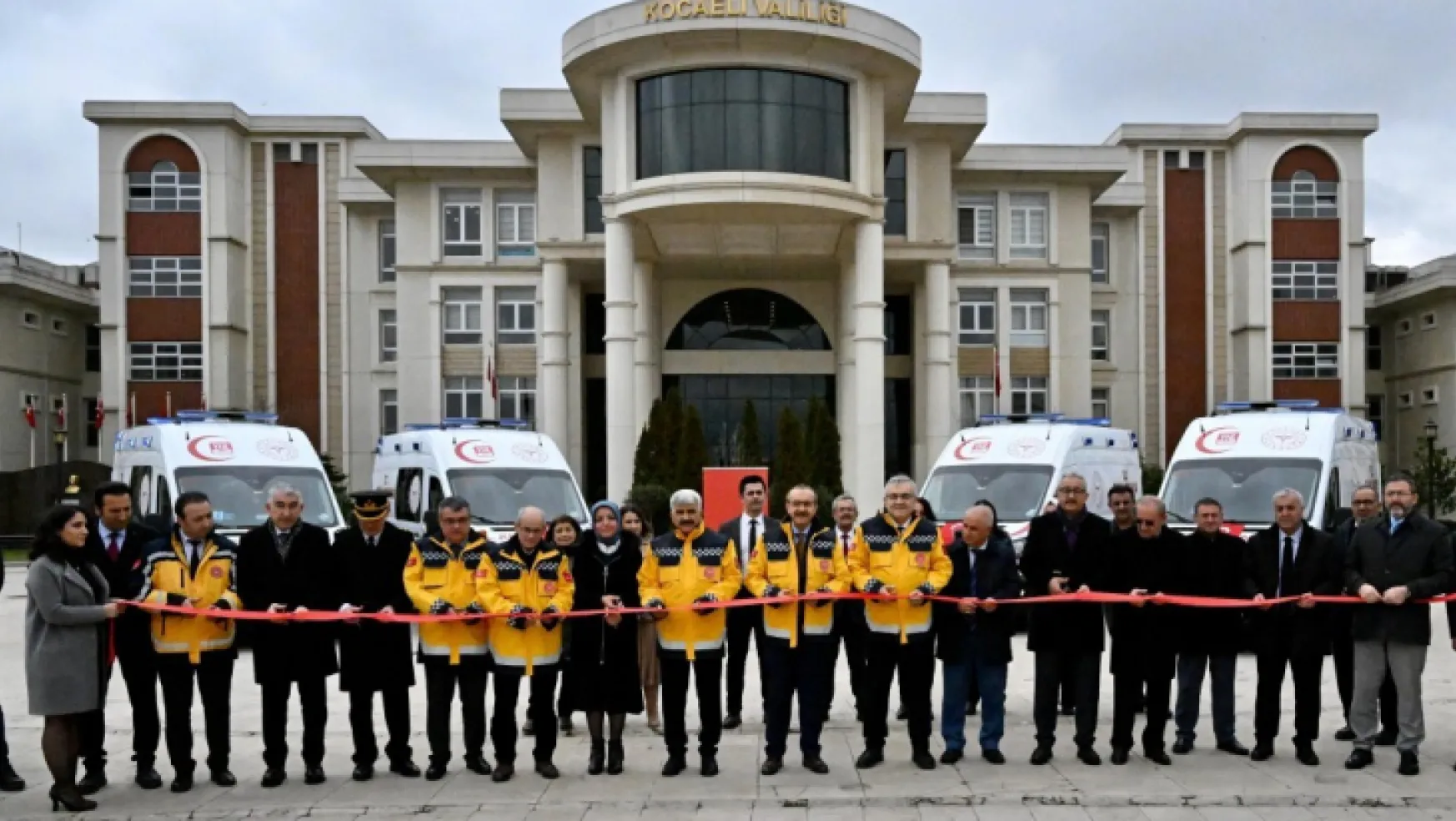 Kocaeli'de kaç ambulans hizmet veriyor?