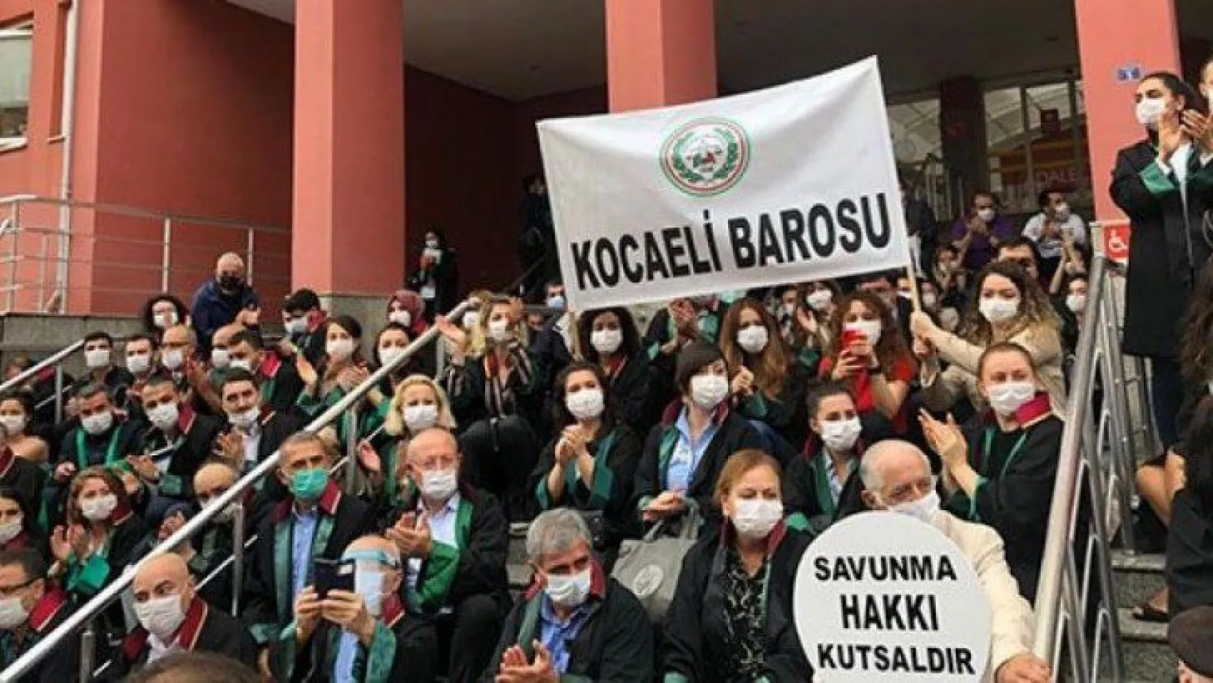 Kocaeli'den Ankara'ya yürüyen İzmit barosuna destek