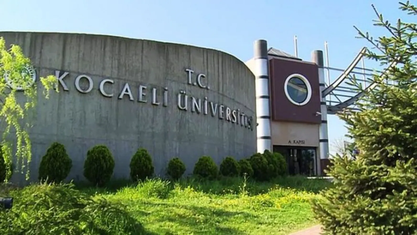 Kocaeli Üniversitesi'ne 2 yeni fakülte!