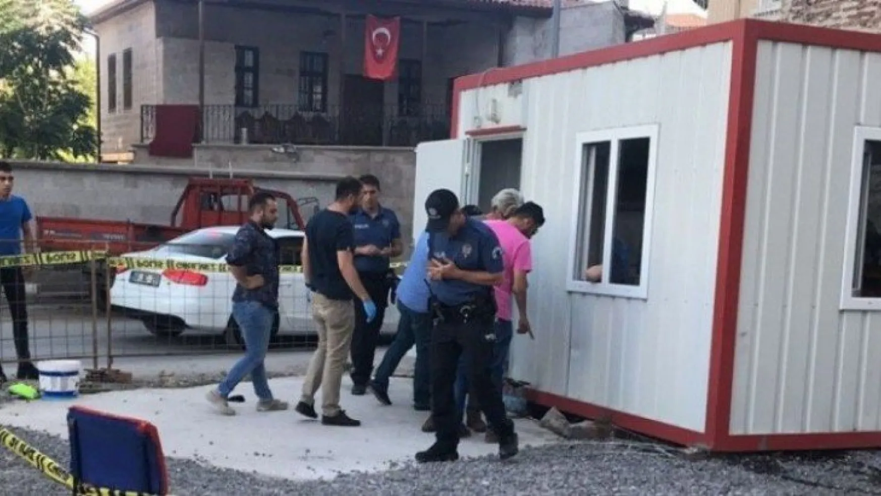 Kocaeli Üniversitesi'nin otoparkında silahlı kavga: 1 ölü!