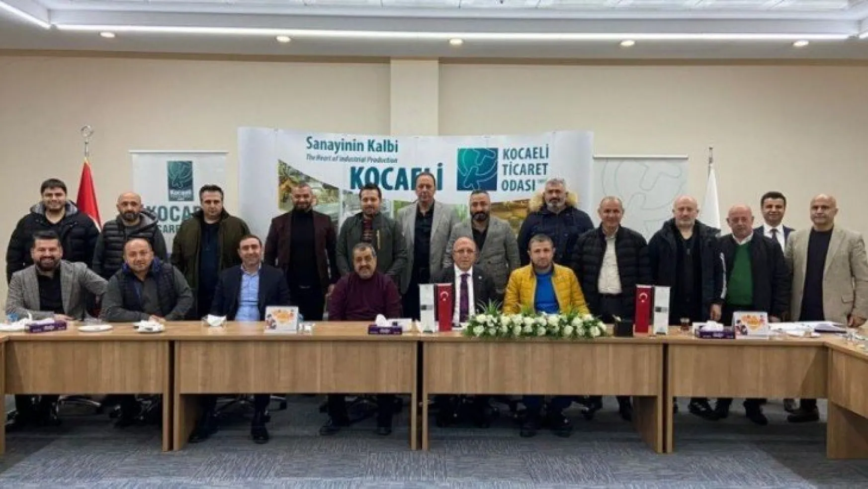 Kocaelispor'da yeni yönetimin görev dağılımı belli oldu!