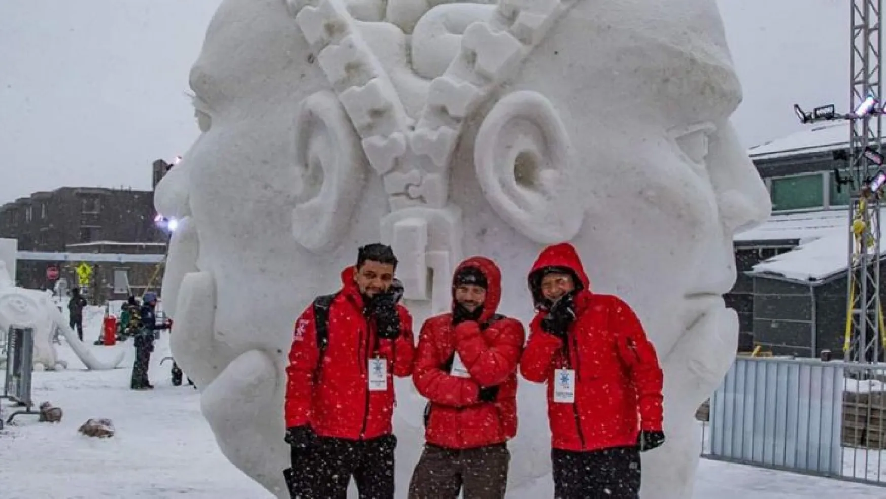 KOÜ'nün buz heykelcileri yine ABD'ye davet edildi 