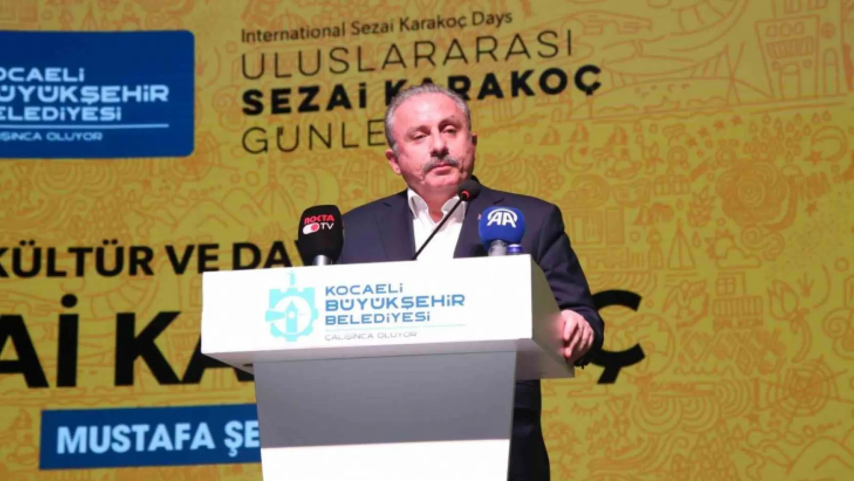 Mustafa Şentop: Sezai Karakoç ömrünü İslam birliğine adadı