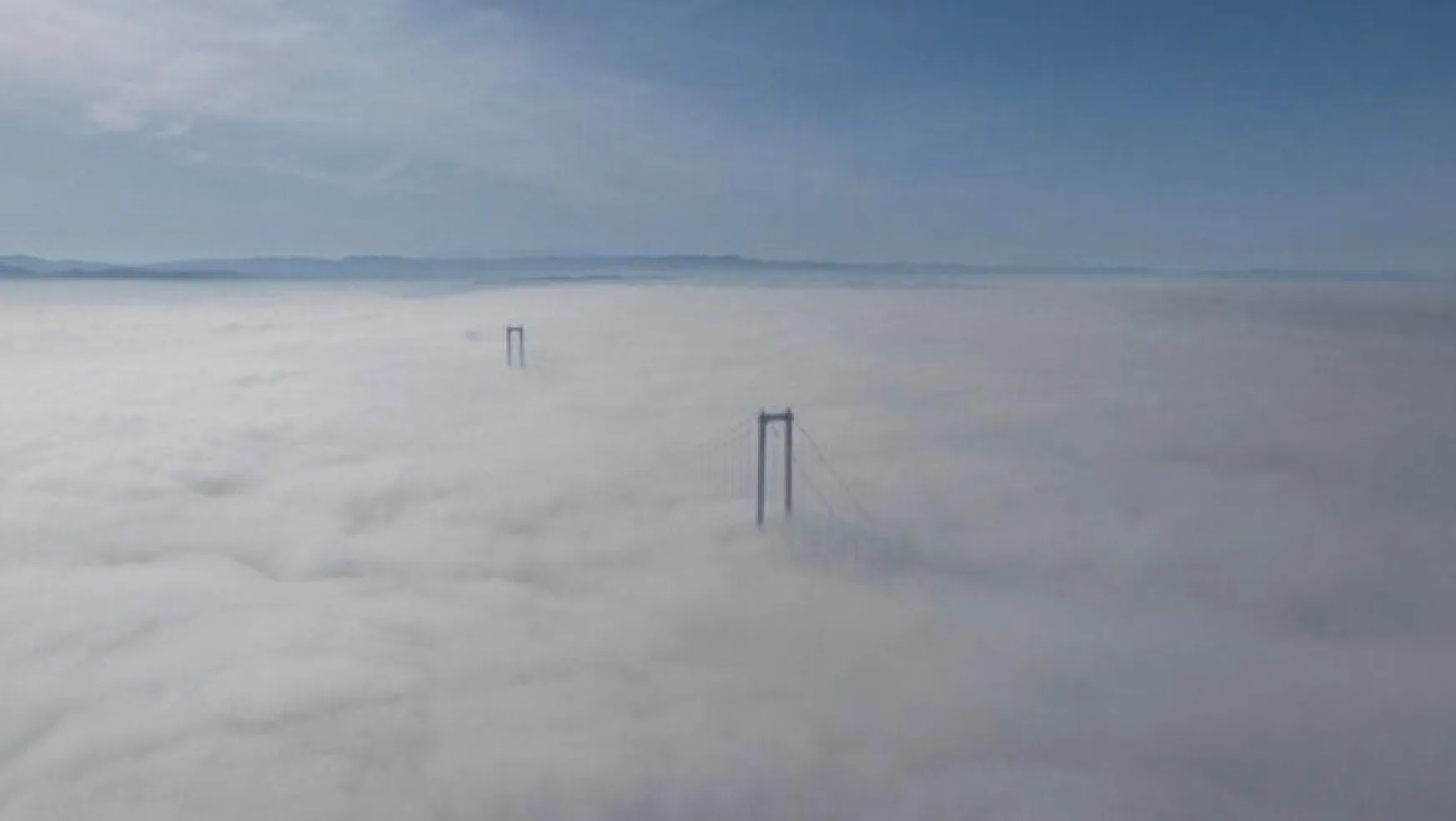 Osmangazi Köprüsü sisle birleşti, eşsiz manzara ortaya çıktı