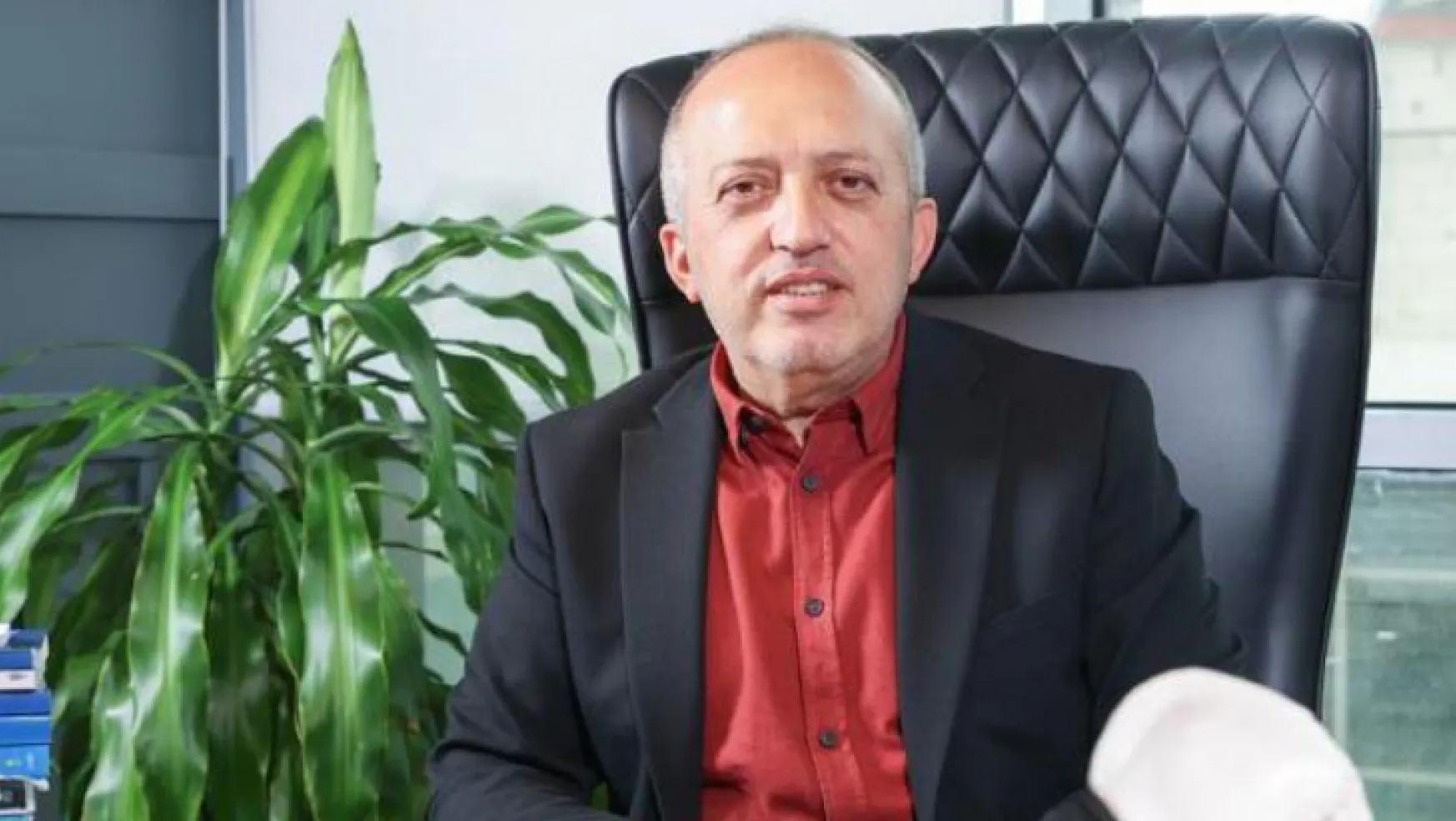 Prof. Dr. Cumhur Cevdet Kesemenli'den istifa kararı