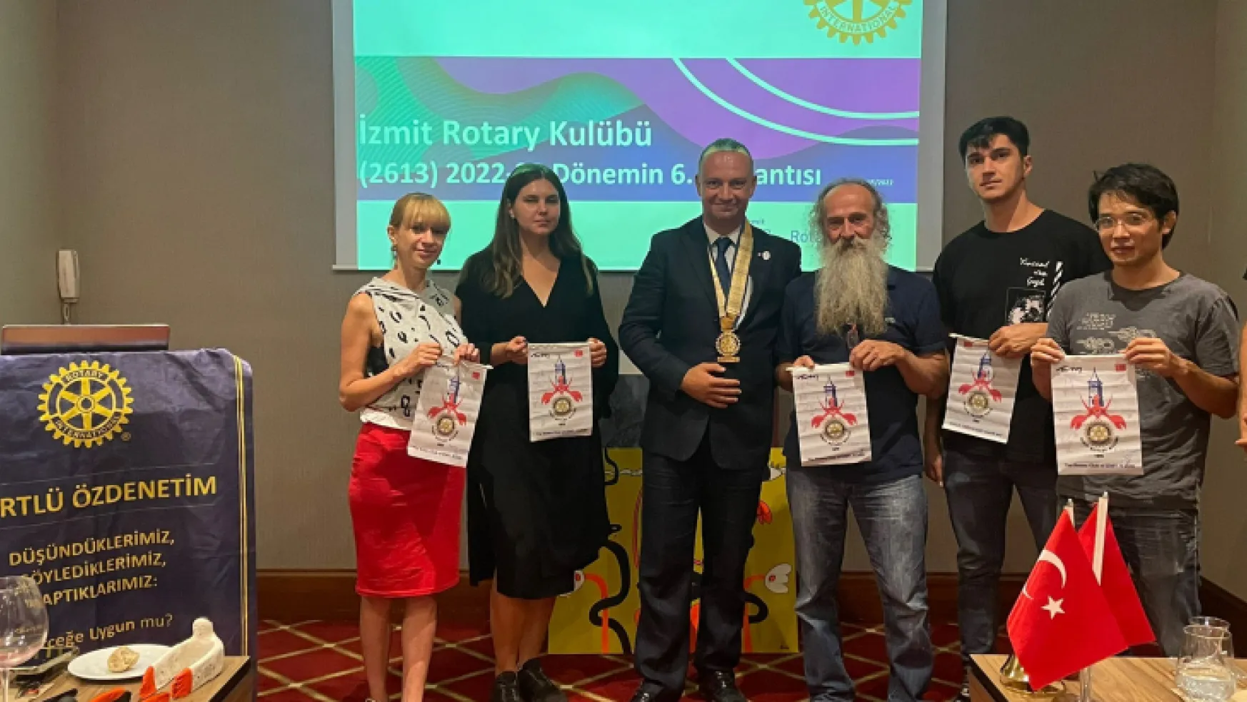 Rotary Kulübü, sanatçılarla buluştu