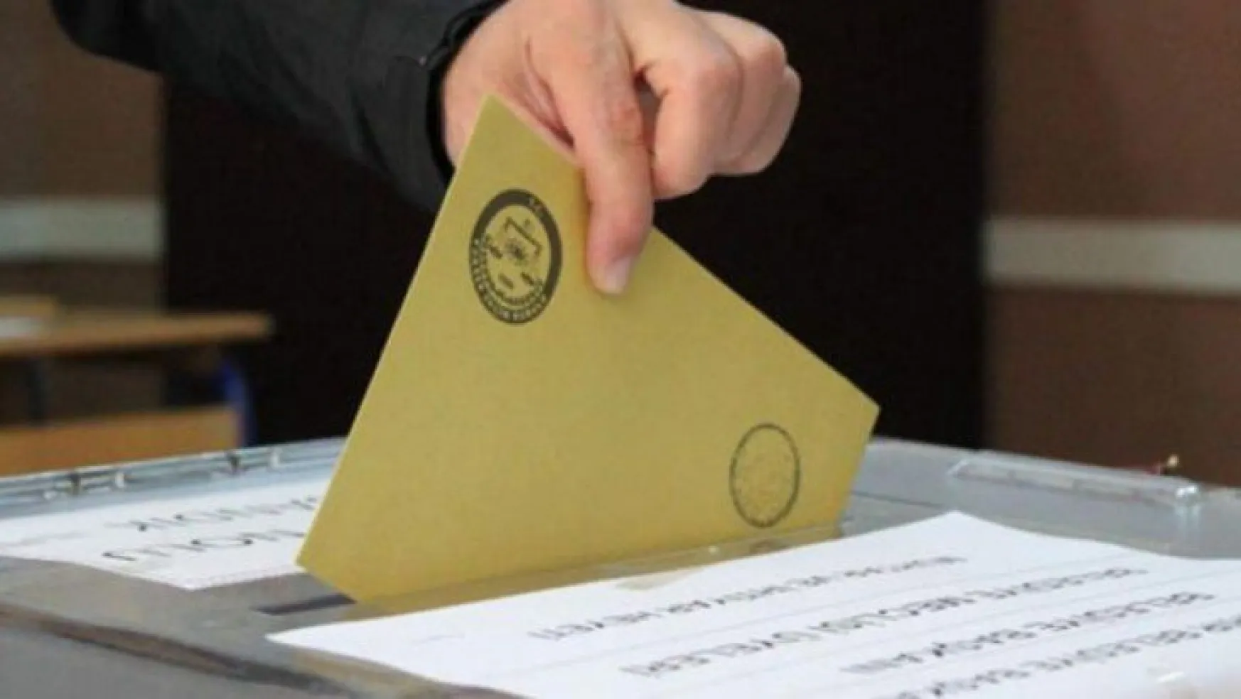 Son anketini açıklandı: Erdoğan'ın ve AK Parti'nin oyları eriyor