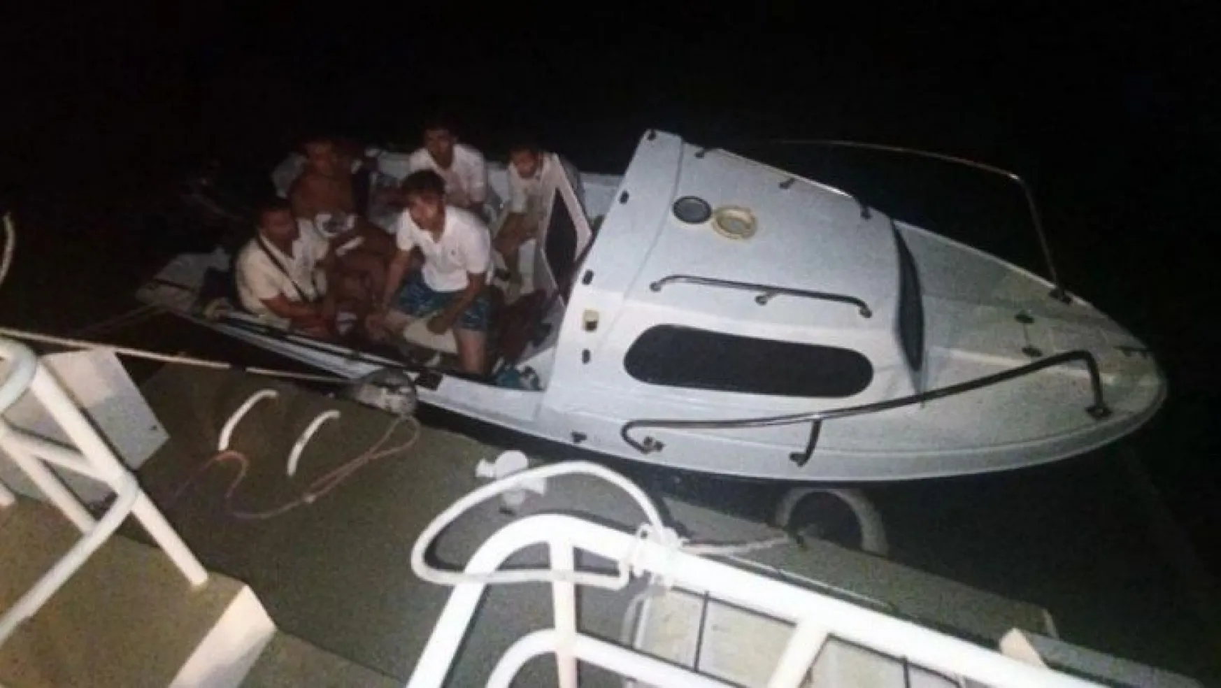 Tekneyle kaçarken yakalanan FETÖ'cüler tutuklandı