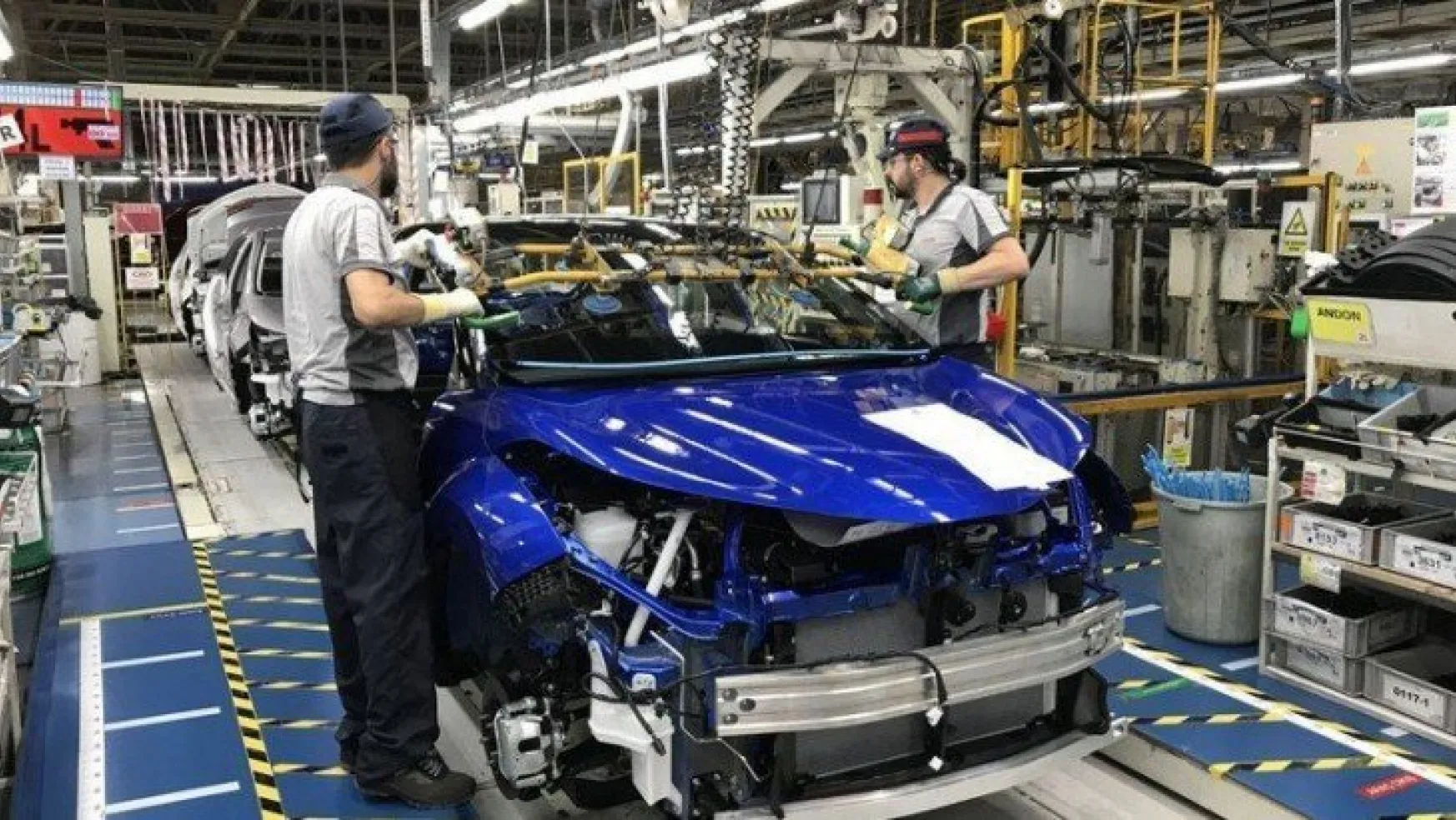 Toyota Türkiye'ye en iyi fabrika ödülü