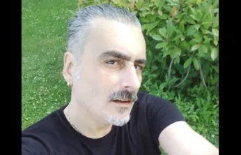 43 yaşında kalbine yenildi