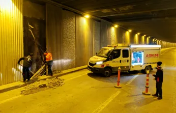 Büyükşehir, Seka Tüneli'ndeki panelleri yeniledi