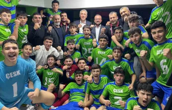 U-16 Futbol Takımı şampiyon oldu