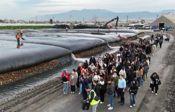 Dip çamuru projesinde geleceklerini gördüler