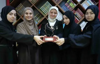 İzmitli kız öğrenciler dünya ikincisi oldu