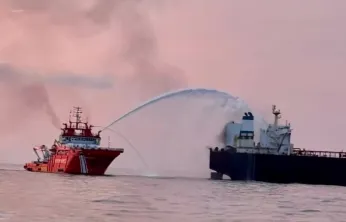 KAIROS gemisindeki yangına müdahale