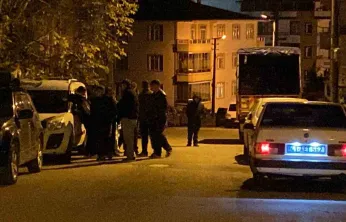 Evde başından vurulmuş halde bulundu