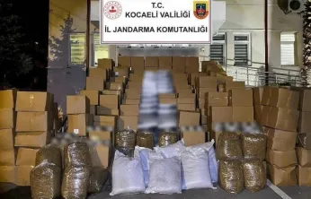 Kocaeli'de 6,3 milyon liralık makaron ve tütün ele geçirildi