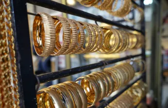 Kocaeli'de kuyumcuların çalışma saatine 14 Şubat ayarı