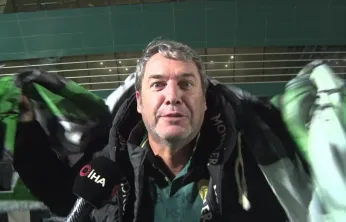 Kocaelispor'a destek için Arjantin'den kilometrelerce yol kat etti