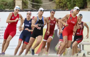 Milli sporculardan 19 madalya