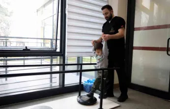 Minik Demir ilk adımları Gonca'da attı