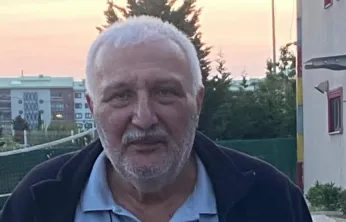 Necdet Arslanoğlu vefat etti