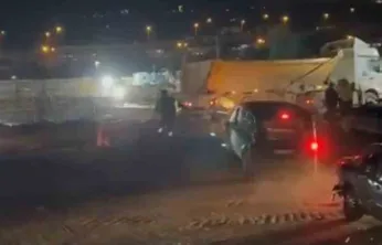 Öfkelenen sürücü ortalığı birbirine kattı