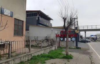 Okulun yanında lojistik parkına kim izin verdi?