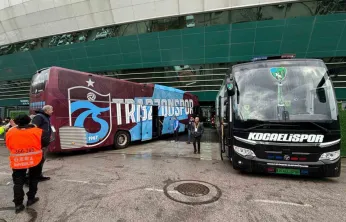 Trabzonspor ve Kocaelispor, stadyuma giriş yaptı