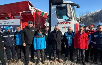 Zirvede Büyükakın sürprizi