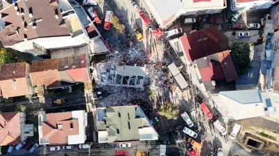 Gebze'de çöken bina havadan görüntülendi