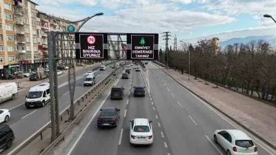 1,7 ton yakıt ve 3,2 ton karbon tasarrufuyla akıllı trafik