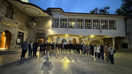 Başiskele'de gençler için namaz odaklı değerler projesi