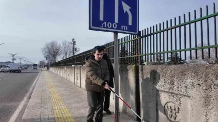 Görme engellilerin şehirdeki zorlu mücadelesi