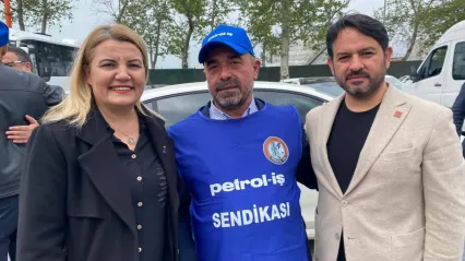 Hürriyet TÜPRAŞ işçisinin eylemine katıldı