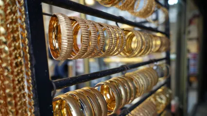 Kocaeli'de kuyumcuların çalışma saatine 14 Şubat ayarı