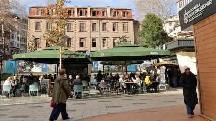 Şehrin kalbinde tatlı bir Mola noktası