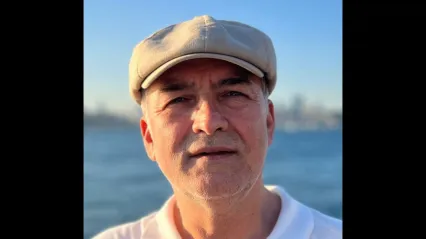 Uysal: Sayın Cumhurbaşkanımızı Memur-Sen'e yedirtmeyiz!