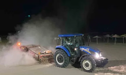 Kandıra sahillerinde 992 ton çöp toplandı