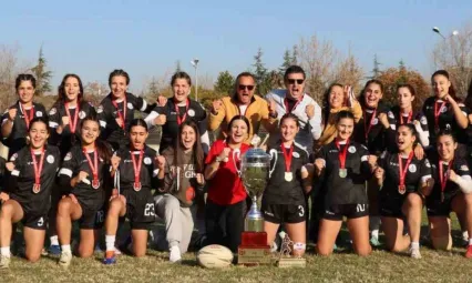 Körfez Gençlerbirliği, ragbide Türkiye şampiyonu oldu