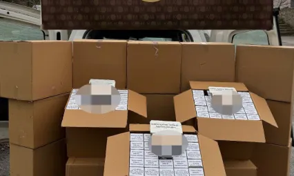 TEM Otoyolu'nda durdurulan araçta 300 bin adet makaron ele geçirildi