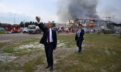 Vali Yavuz'dan yangın açıklaması
