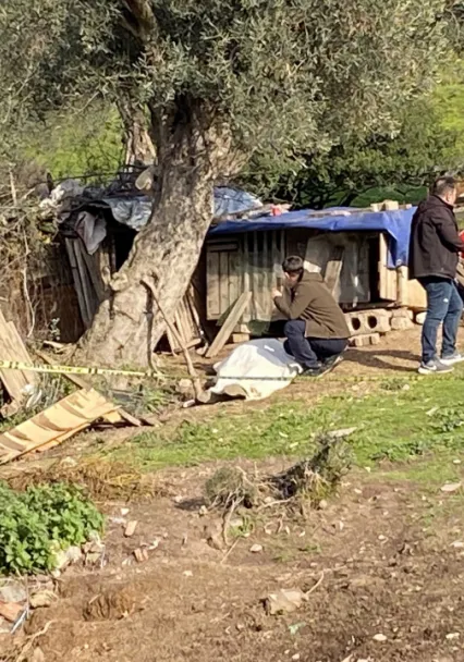 Tavuklarına yem vermek için gittiği bahçede ölü bulundu