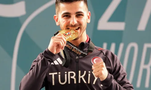 Kocaelili Eray, Altın madalyayla döndü