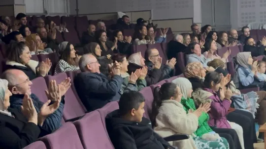 Git Başımdan, izleyicilere keyifli anlar yaşattı