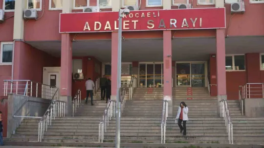 Kocaeli'de akıl almaz dolandırıcılık: Suçu cinlere attılar