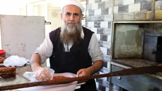 İğne atsan yere düşmez deyiminin gerçek oldu
