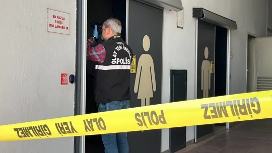 Bakın Kocaeli'deki ünlü kuyumcudan neler çalmışlar?