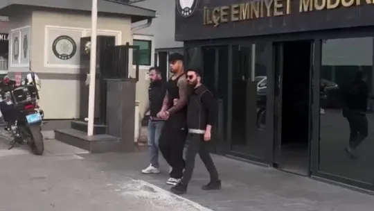 Rapçi Süleyman Burak Bodur'un adliyeye sevk edildiği o anlar!